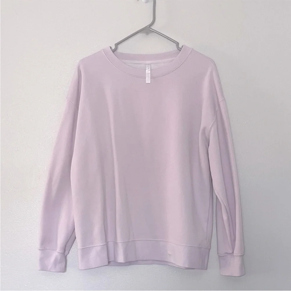 Fabletics Go-to Crewneck Sweater sweatshirt Icy Lavender - Picture 4 of 4